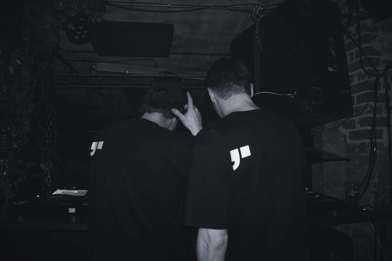Load video: Hovland &amp; Marensius performing at the KREAM Afterparty @ Smelteverket