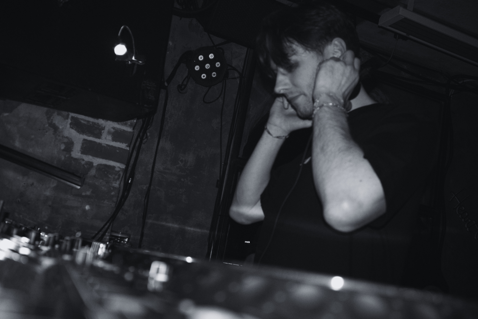 Hovland performing at Smelteverket at the KREAM afterparty. 